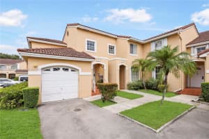14847 Balgowan Rd Apt 101-7, Miami Lakes, FL 33016, Sold 10/24/24