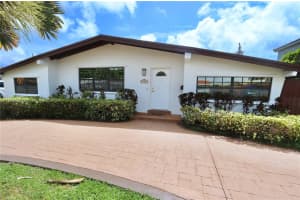 21221 NE 25th Ct, Miami, FL 33180, Sold 01/10/25
