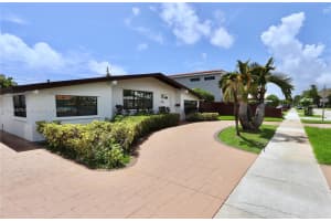 21221 NE 25th Ct, Miami, FL 33180, Sold 01/10/25