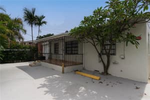 1867 NW 20th Ave, Miami, FL 33125, - MLS#A11625667