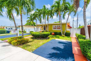 9421 SW 37th St, Miami, FL 33165, Sold 04/08/25