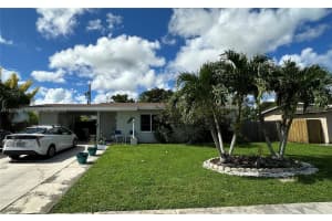 711 NW 16th St, Homestead, FL 33030, Sold 09/06/24
