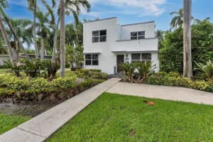 1255 Jackson St, Hollywood, FL 33019, Sold 09/20/24