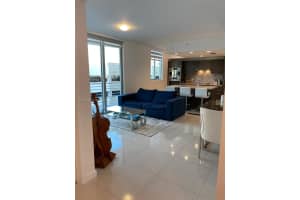 7875 NW 107th Ave #515, Doral, FL 33178, Sold 01/24/25