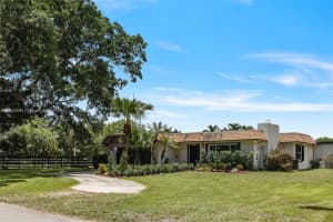 12751 SW 56th St, Southwest Ranches, FL 33330, Sold 10/16/24