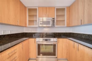 7900 Harbor Island Dr APT 1019, North Bay Village, FL 33141, Sold 02/18/25