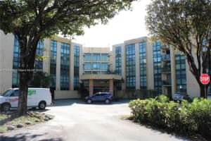 11750 SW 18th St Apt 308-1, Miami, FL 33175, Sold 01/13/25