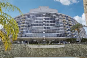 900 Bay Dr APT 711, Miami Beach, FL 33141, Sold 11/26/24