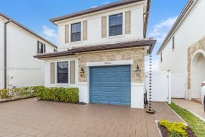 10814 W 35th Way, Hialeah, FL 33018, Sold 10/01/24