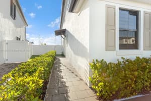 10814 W 35th Way, Hialeah, FL 33018, Sold 10/01/24