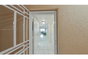 995 SW 84th Ave APT 224, Miami, FL 33144, Sold 01/21/25