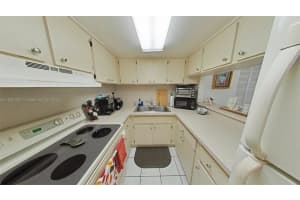 995 SW 84th Ave APT 224, Miami, FL 33144, Sold 01/21/25