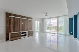 400 Sunny Isles Blvd APT 721, Sunny Isles Beach, FL 33160, Sold 11/04/24