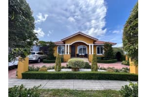 141 W 36th St, Hialeah, FL 33012, Sold 09/16/24