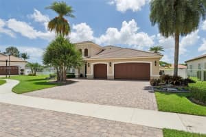 4782 Sunkist Way, Cooper City, FL 33330, Sold 10/22/24