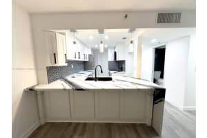 The Grand Doubletree, 1717 N Bayshore Dr a 3039, Miami, FL 33132, Sold 03/25/25