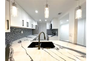 The Grand Doubletree, 1717 N Bayshore Dr a 3039, Miami, FL 33132, Sold 03/25/25