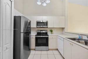 1677 SE 27th Ct, Homestead, FL 33035, Sold 09/25/24