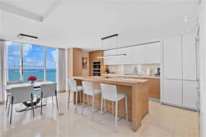 881 Ocean Dr APT 16D, Key Biscayne, FL 33149, Sold 01/31/25