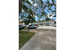 290 NE 40th St APT 14, Oakland Park, FL 33334, Sold 10/24/24