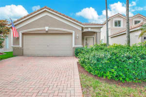 883 Golden Cane Dr, Weston, FL 33327, Sold 12/26/24