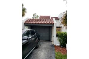 364 Fern Dr #8-6, Weston, FL 33326, Sold 01/30/25