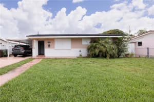1085 W 33rd Pl, Hialeah, FL 33012, Sold 09/24/24