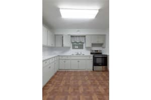 1085 W 33rd Pl, Hialeah, FL 33012, Sold 09/24/24