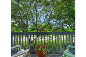 N 14th Terrace, Hollywood, FL 33020, Sold 10/28/24