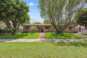 3220 SW 95th Ct, Miami, FL 33165, Sold 09/19/24