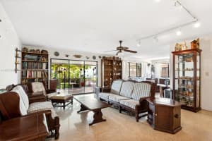 3220 SW 95th Ct, Miami, FL 33165, Sold 09/19/24