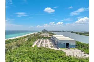 100 Bayview Dr, Sunny Isles Beach, FL 33160, Sold 02/14/25