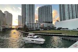 90 SW 3rd St APT 2511, Miami, FL 33130, Sold 01/13/25