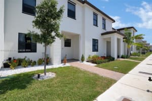 12917 SW 234th St, Homestead, FL 33032, Sold 10/25/24