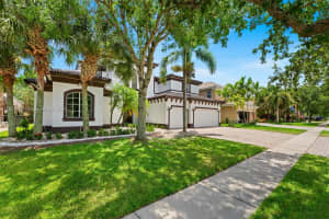 9214 Pineville Dr, Wellington, FL 33467, Sold 11/21/24