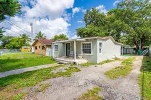 2783 NW 169th Terrace, Miami Gardens, FL 33056, Sold 01/08/25