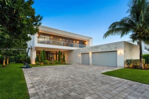 16472 Botaniko Dr S, Weston, FL 33326, Sold 11/21/24