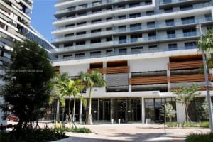 2960 Ne 207th St 602, Aventura