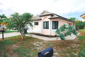 128 Colly Way, North Lauderdale, FL 33068, Sold 10/04/24