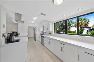 508 NE 199th Terrace #3J, Miami, FL 33179, Sold 10/31/24