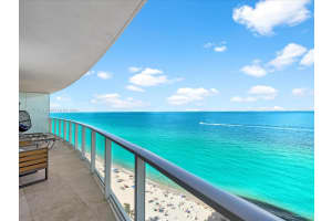 3951 S Ocean Dr, Hollywood, FL 33019, Sold 03/24/25