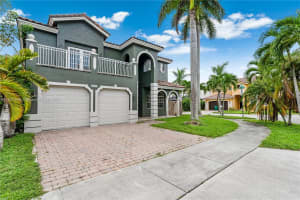 6442 SW 164th Ct, Miami, FL 33193, Sold 05/27/25