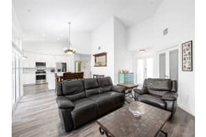 1319 Bayview Cir, Weston, FL 33326, Sold 09/05/24