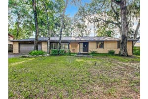 3729 SW 15th St, Gainesville, FL 32608, - MLS#A11627956