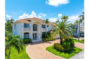 16442 NE 31st Ave, North Miami Beach, FL 33160, Sold 10/15/24