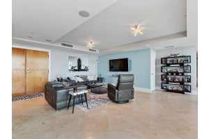 1200 Holiday Dr, Fort Lauderdale, FL 33316, Sold 10/25/24