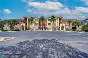 4700 SW 160th Ave APT 432, Miramar, FL 33027, Sold 09/30/24