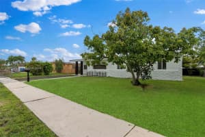 11465 SW 50th Terrace, Miami, FL 33165, Sold 09/30/24