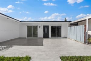 21394 NW 40th Cir Ct, Miami Gardens, FL 33055, Sold 10/17/24