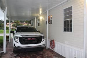 391 Commodore Dr, Plantation, FL 33325, Sold 10/31/24
